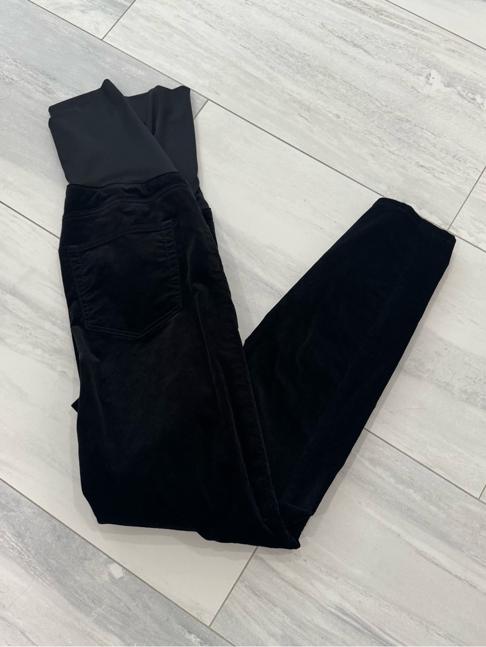 LOFT Maternity Black Velvet Pull-On Skinny Pants with Over the Belly Panel